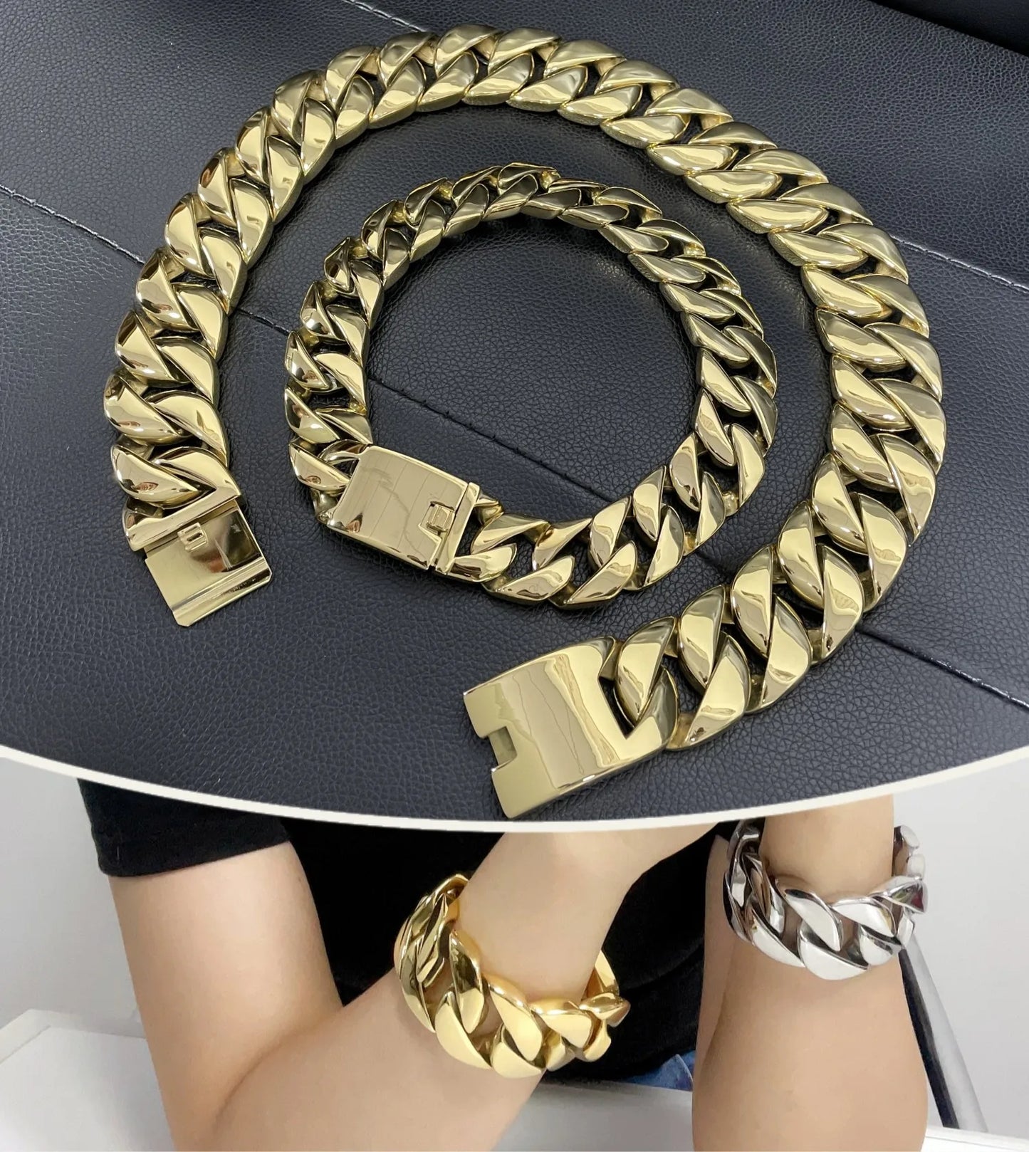 SDA Factory Wholesale 26/32mm Big Thick Cuban Link Chain Bracelets & Necklaces – Silver & Gold Color for Men & Women